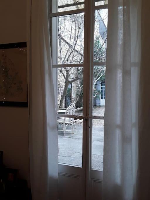 Grand Studio Style Bordelais Dans Le Triangle D'Or Bordeaux Exterior foto