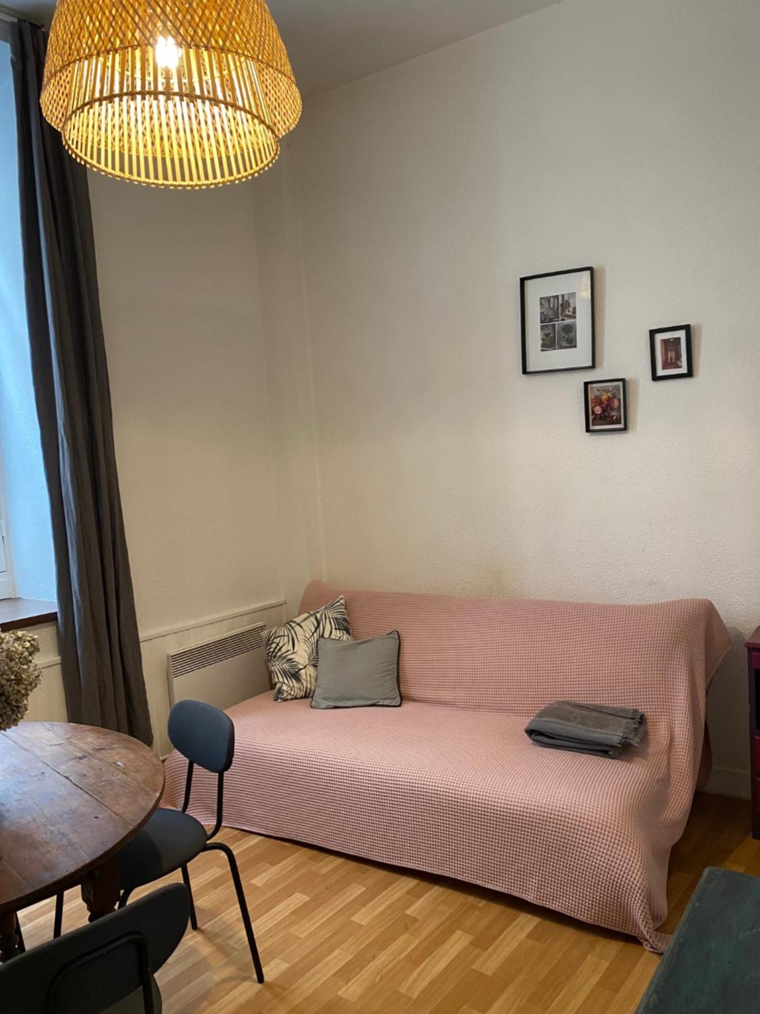 Grand Studio Style Bordelais Dans Le Triangle D'Or Bordeaux Exterior foto